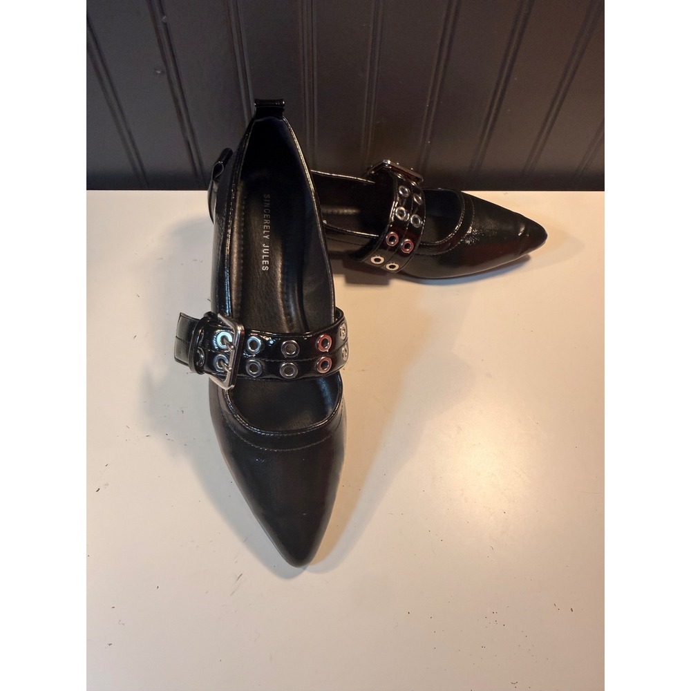 Sincerely Jules Chessie Black Patent Grommet Buckle Pointed Toe Flats Size 7M
